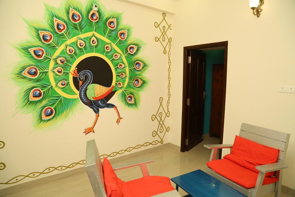 La Maison Radha Pondicherry Phòng bức ảnh